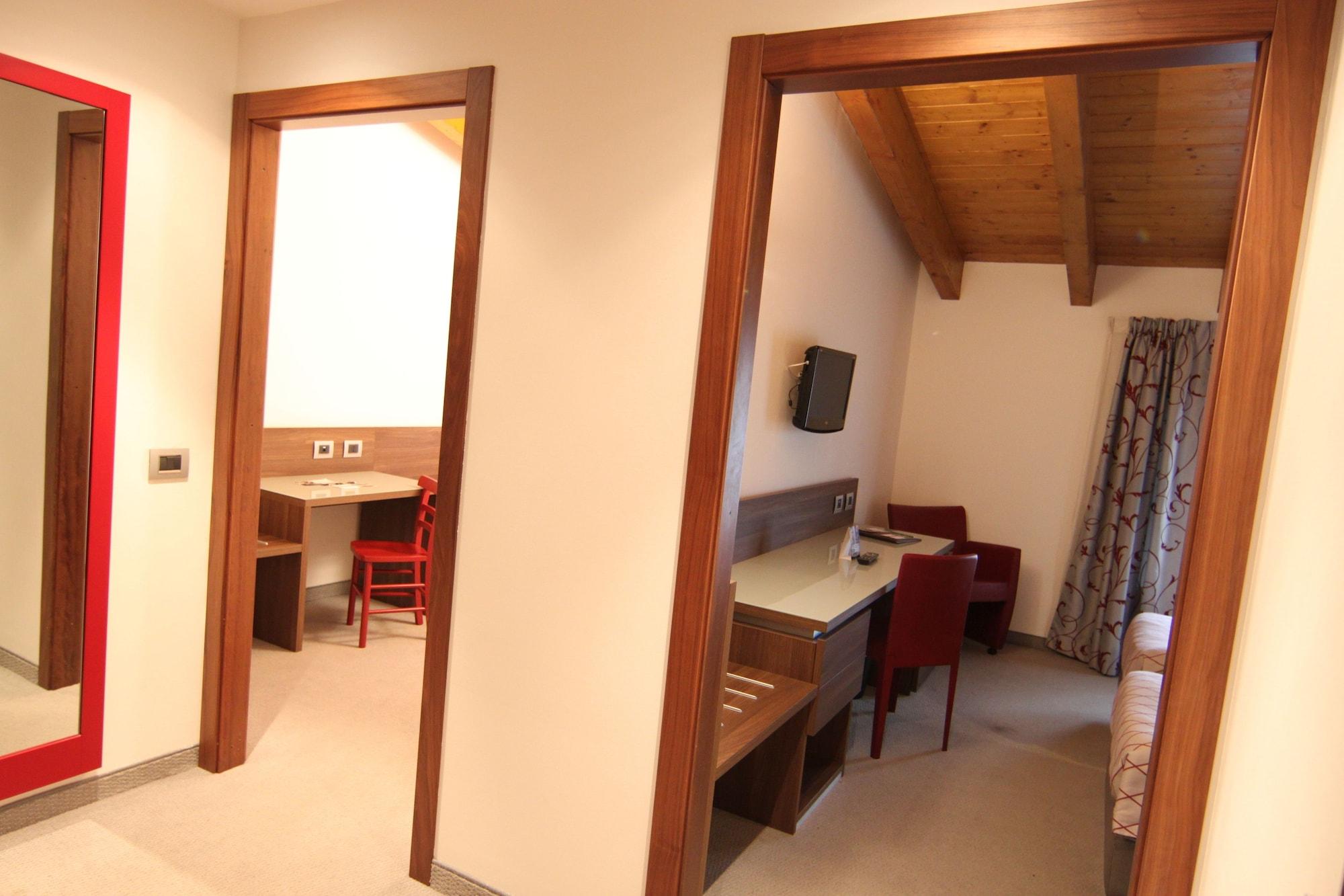 Apartamento Residenza Del Parco Vigevano Exterior foto